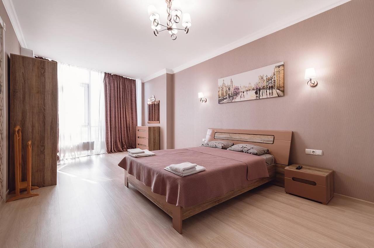 Gagarin Plaza Sea View Apart Arcadia 198 Διαμέρισμα Οδησσός Εξωτερικό φωτογραφία